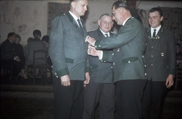 1957 - 1960