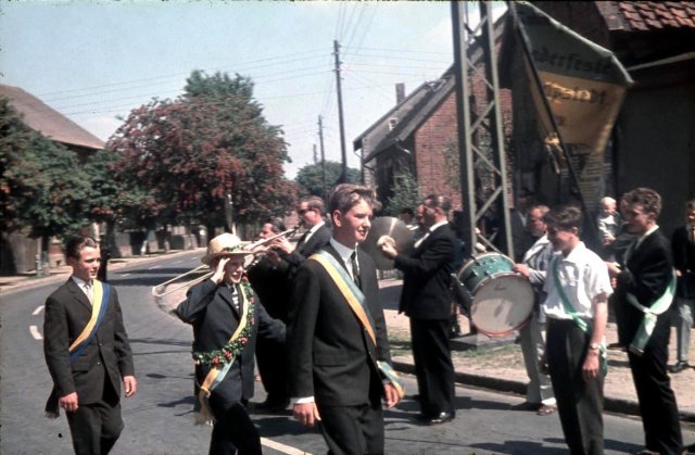 Dorf 1962