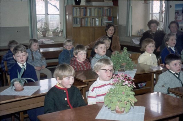 Dorf 1964