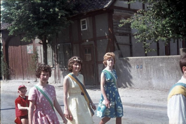 Dorf 1964