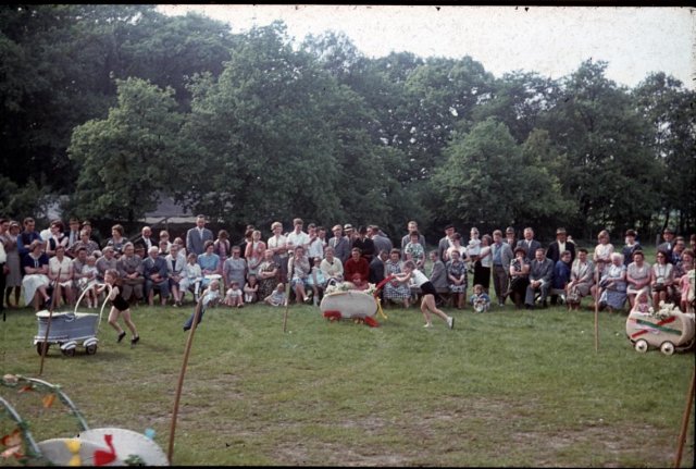 Dorf 1964