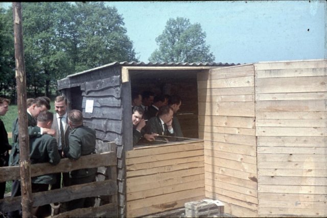 Dorf 1964