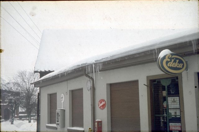 Dorf 1964