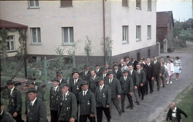 Dorf 1965