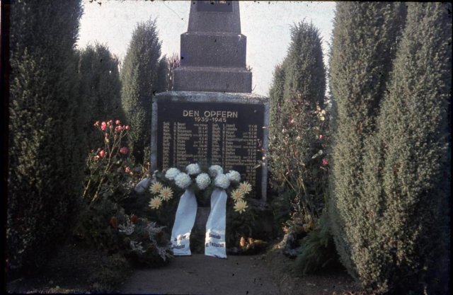 Dorf 1965
