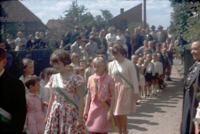Dorf 1966